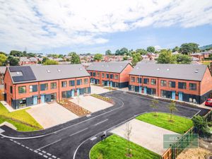 Photo 25- click for photo gallery